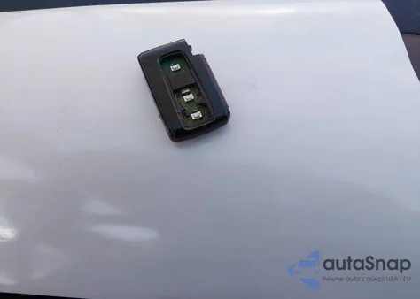 2005 Toyota Prius z USA, uszkodzony, nr VIN JTDKB22U257032445